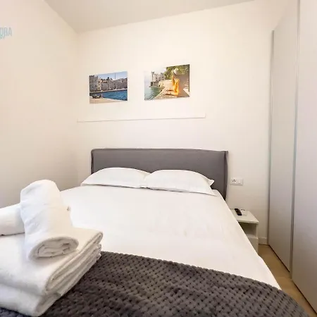 Appartement Piazza Della Borsa 3b Tirabora Short Rent