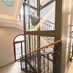 Piazza Della Borsa 3b Tirabora Short Rent Apartment Trieste
