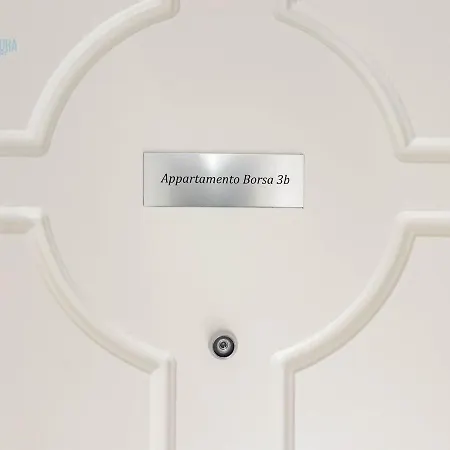 Piazza Della Borsa 3b Tirabora Short Rent 公寓 *