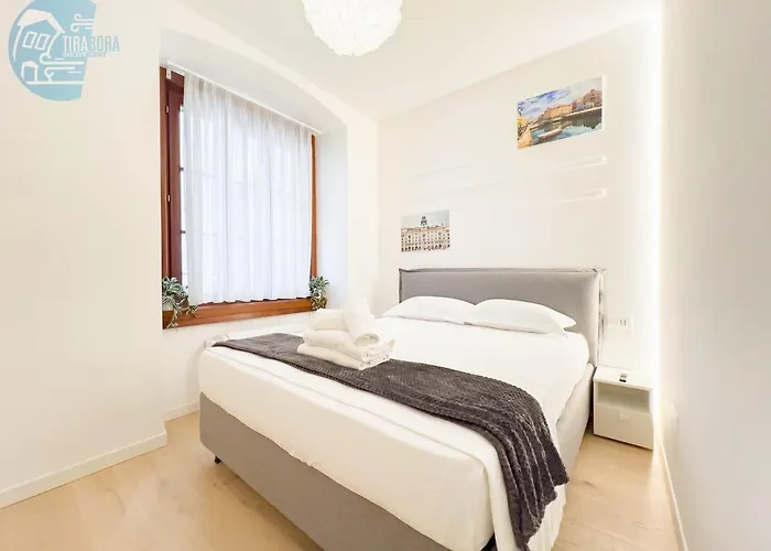 Piazza Della Borsa 3b Tirabora Short Rent