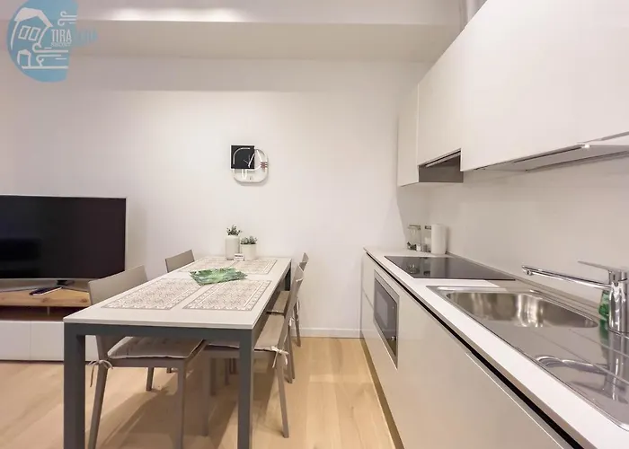 Piazza Della Borsa 3b Tirabora Short Rent Lägenhet